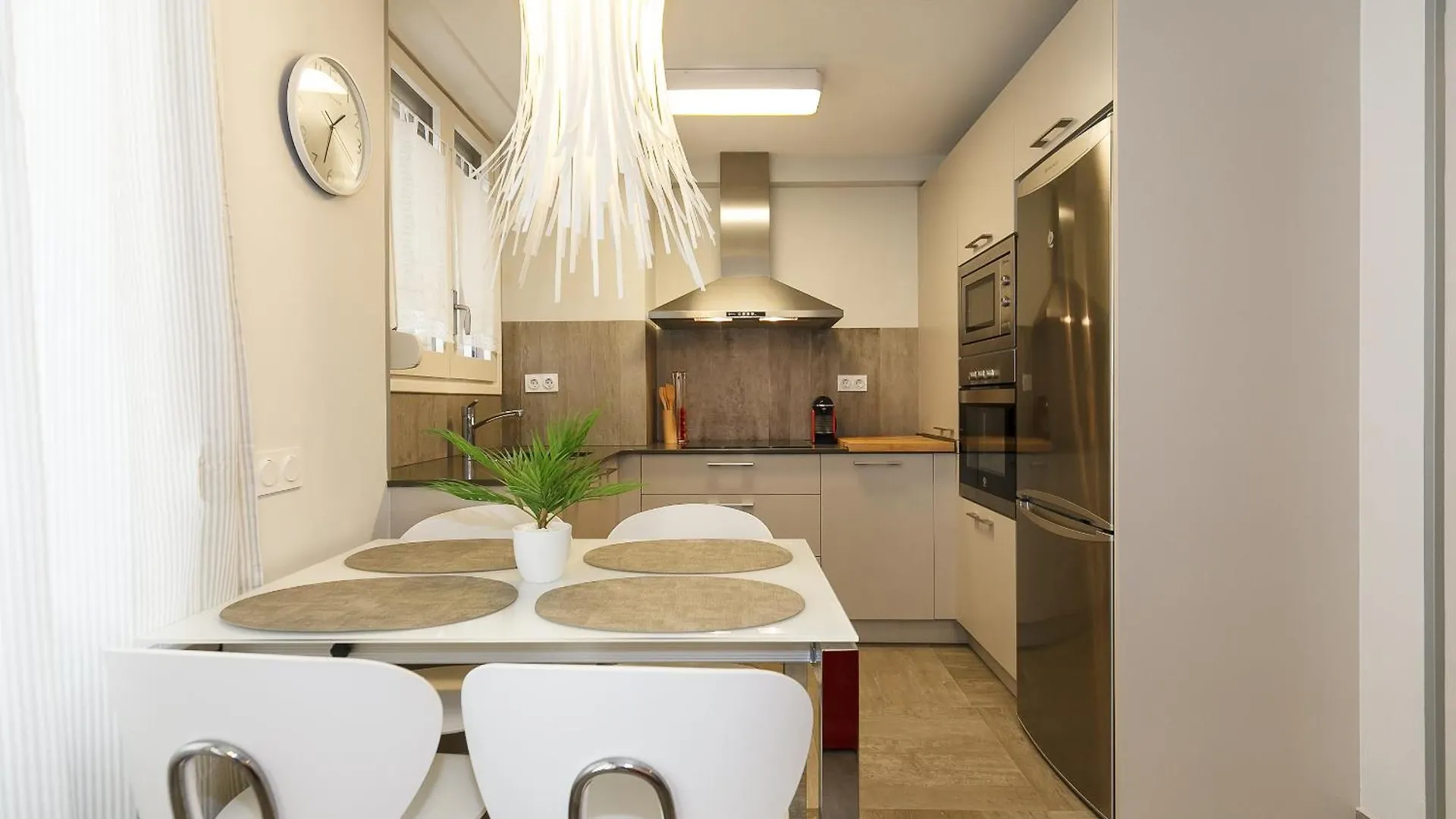Uhc Alexis Family Apartments Salou Hiszpania