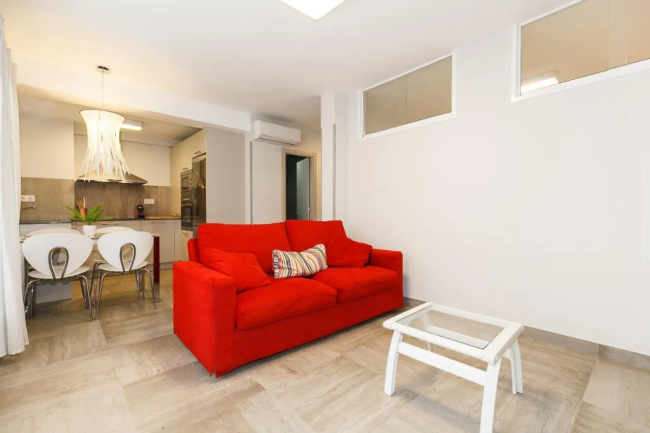Uhc Alexis Family Apartments Salou